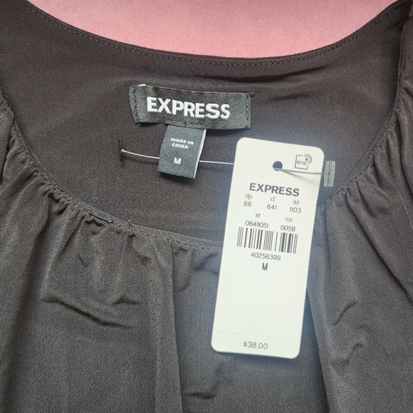 Express Halter Top In Black, Sz. M - Picture 5 of 6